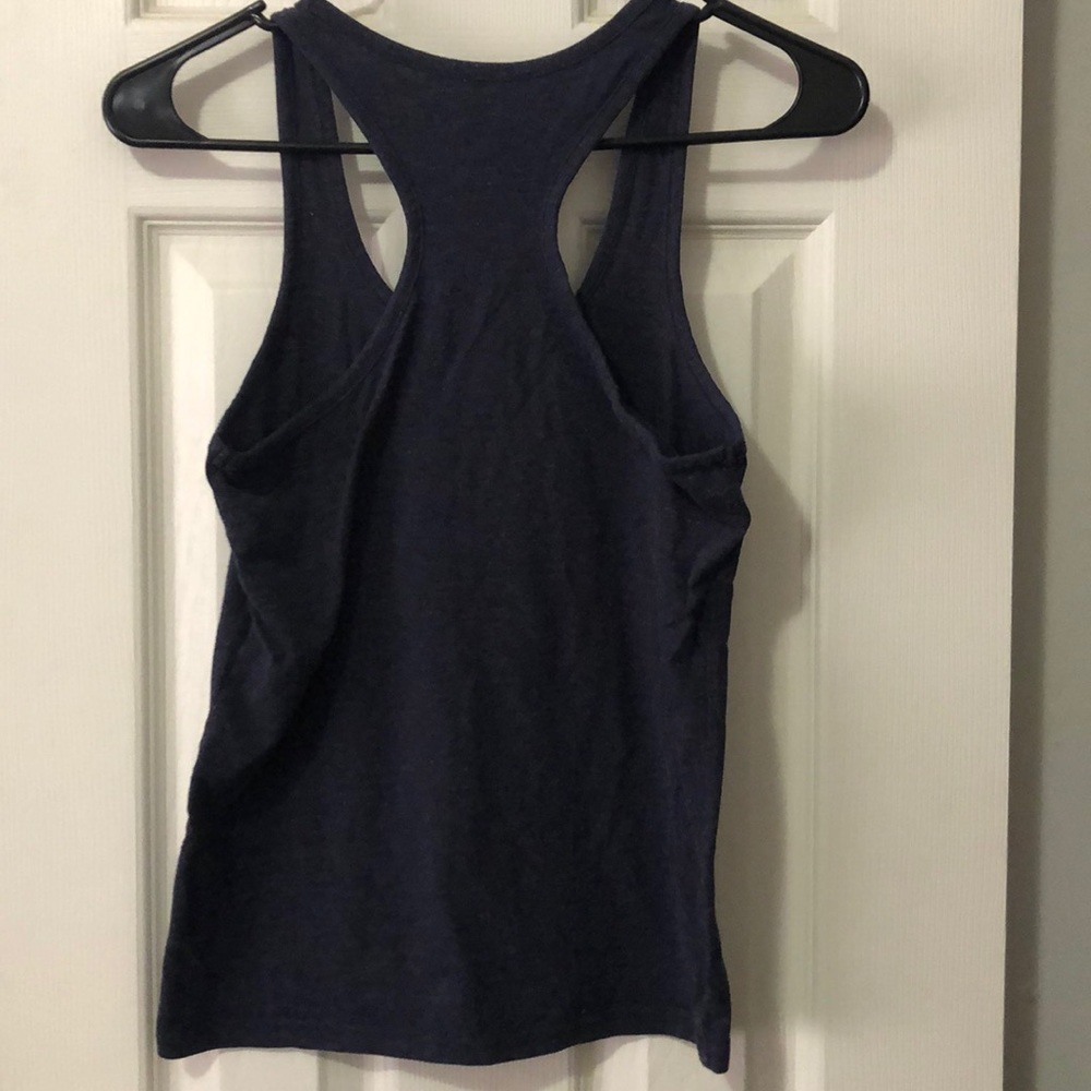 Muscle T/ Workout top - Picture 3 of 3